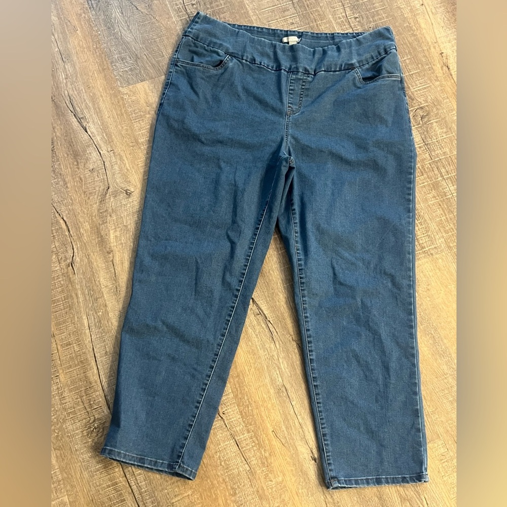 Woman Within Classic 22w pull on  Jeans